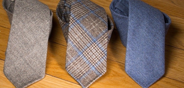 cravate laine Howard's