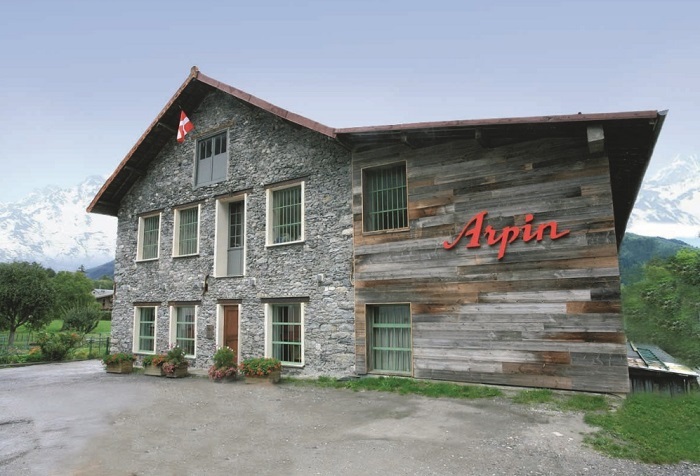 Le bâtiment historique de la filature Arpin.