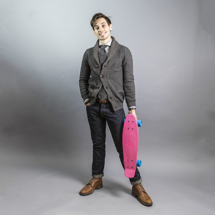 nicolo bonnegueule skateboard jean et cardigan
