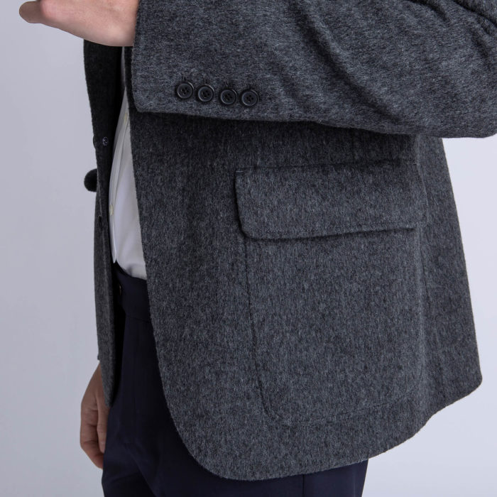 poche plaquée veste grise