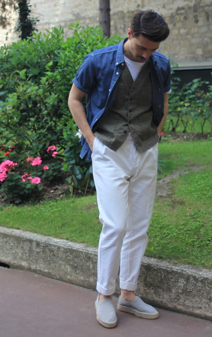 pantalon blanc homme tenue estivale jardin