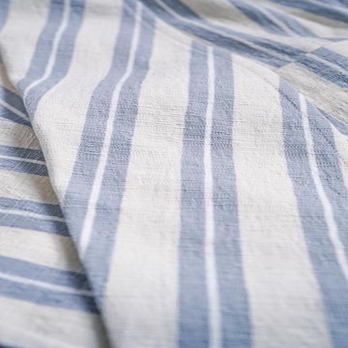 toile de coton texturé à rayures bleu et blanc