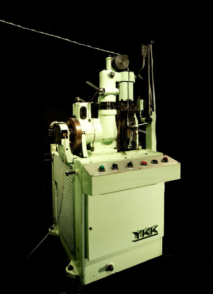 machine ykk fil vert